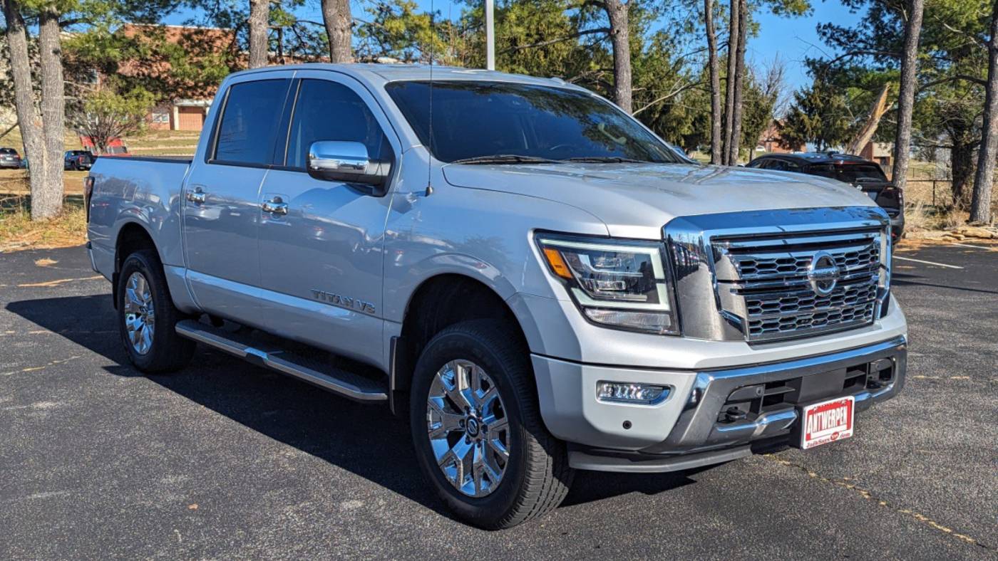 2020 nissan titan sl