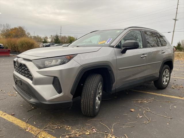 2021 toyota rav4 le