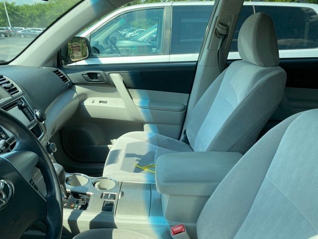 2013 toyota highlander in frankfort, kentucky