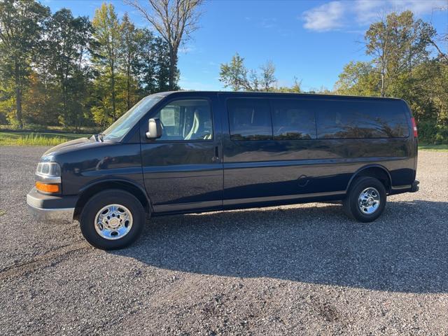 2015 chevrolet express 3500 lt