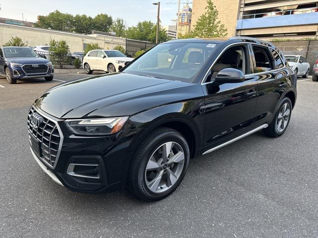 2024 audi q5 40 premium plus