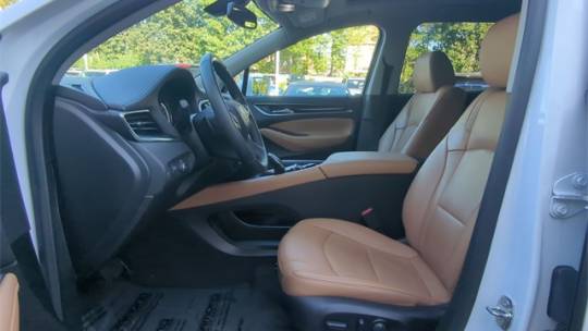 2020 buick enclave essence