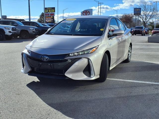 2020 toyota prius prime xle