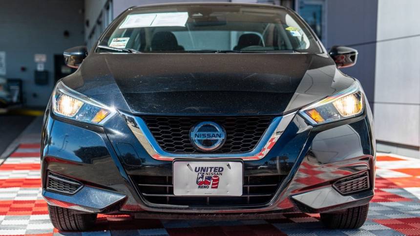 2021 nissan versa sv