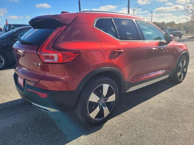 2019 volvo xc40 t5 momentum