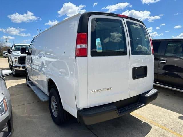 2021 gmc savana cargo rwd 2500 regular wheelbase work van in springfield, illinois
