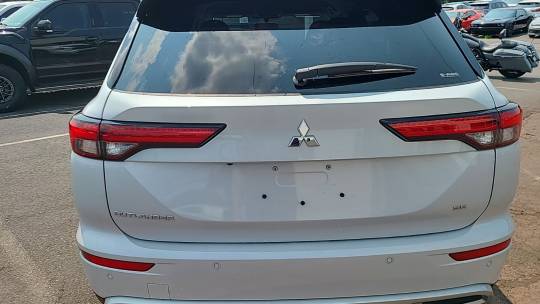 2024 Mitsubishi Outlander