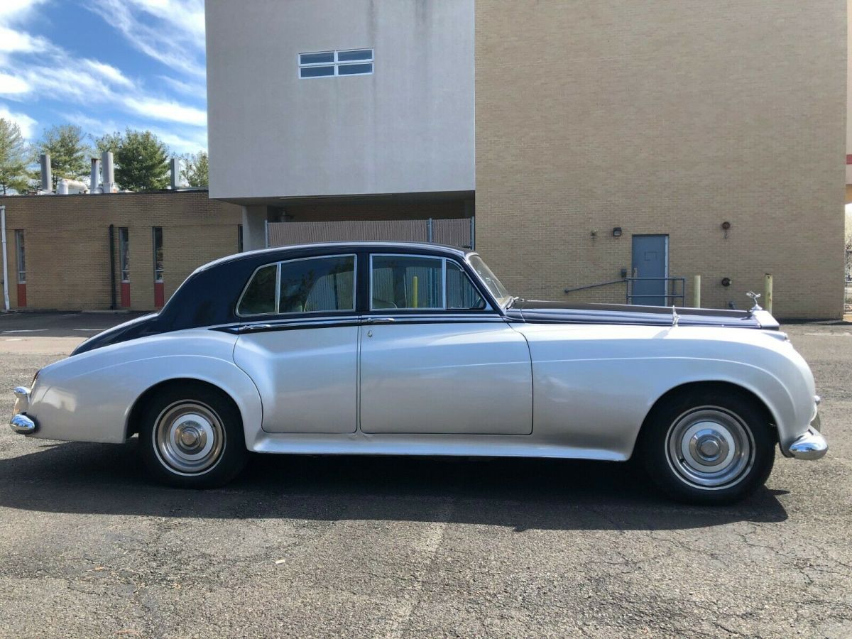 1960 rolls-royce silver cloud ii lhd blue & silver