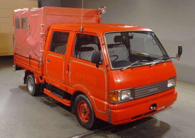 1991 mazda bongo mini-truck, doublecab, 8000 miles, 125% money back guarantee!!