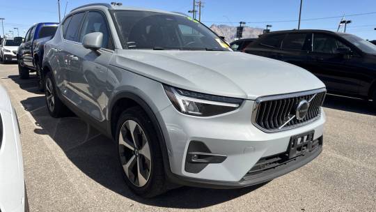 2024 Volvo XC40