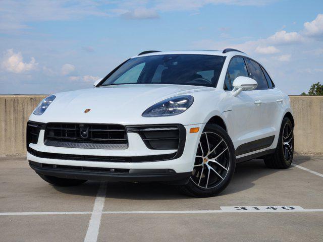2024 porsche macan base