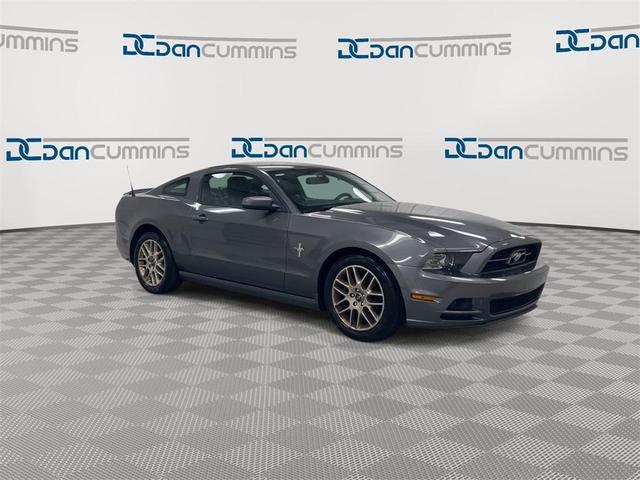 2013 ford mustang v6