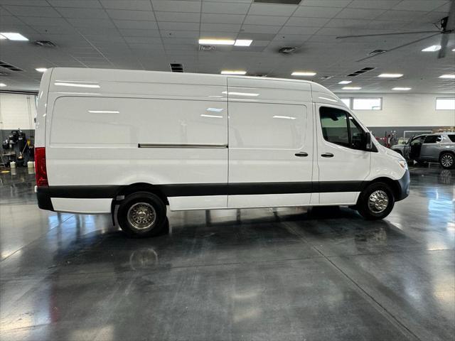 2023 mercedes-benz sprinter 3500 high roof