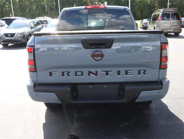 2023 nissan frontier pro-x