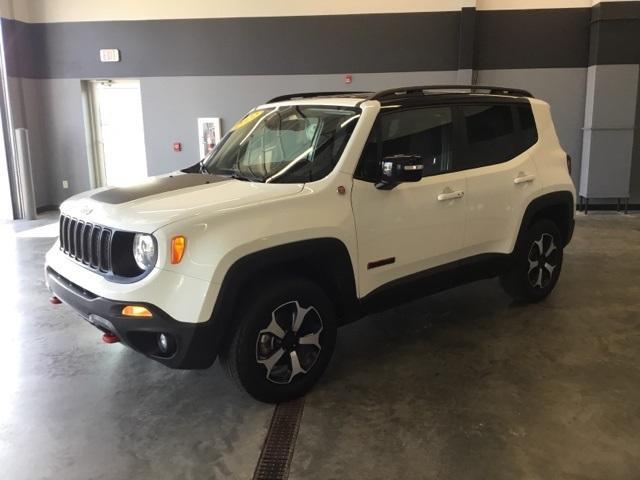 2022 jeep renegade trailhawk
