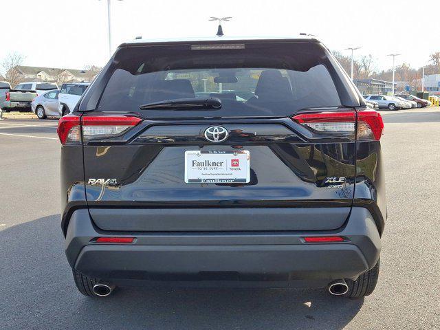 2021 toyota rav4 xle