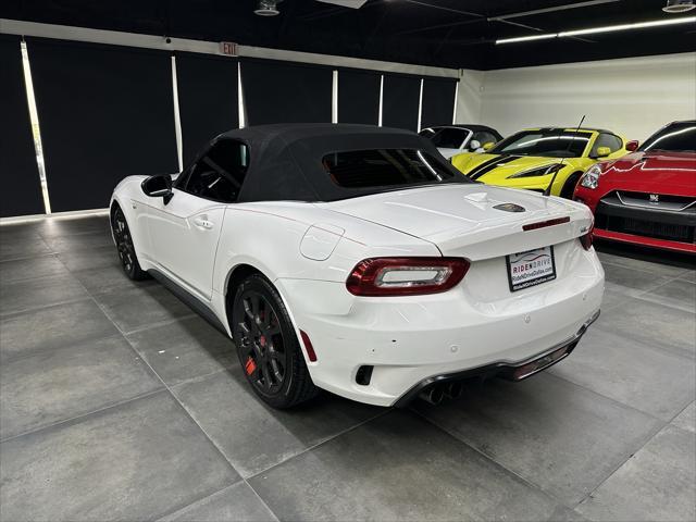 2017 fiat 124 spider base