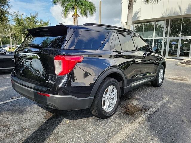 2021 ford explorer xlt