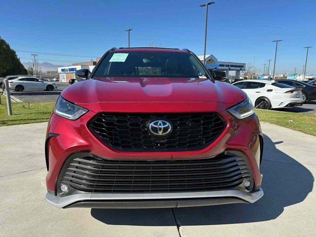 2021 toyota highlander xse