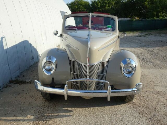 1940 ford deluxe convertible- nice texas car. runs and drives
