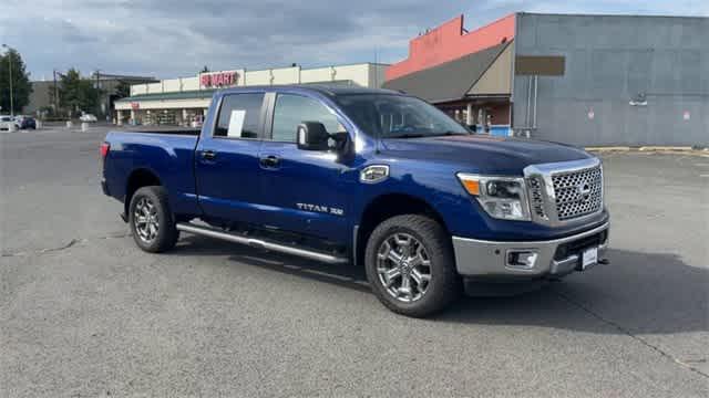 2019 nissan titan xd sl
