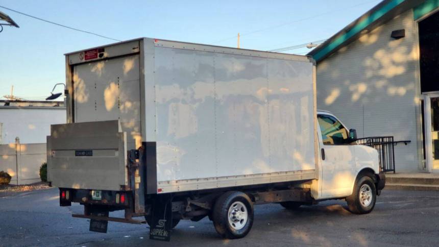 2018 chevrolet express 3500