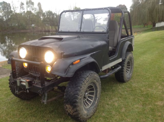 1980 jeep cj5 off road