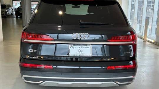 2021 Audi Q7