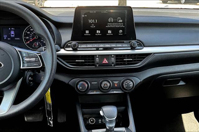 2021 kia forte lxs