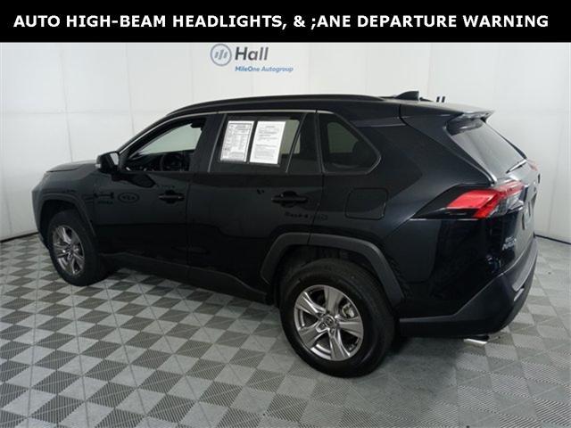 2022 toyota rav4 xle