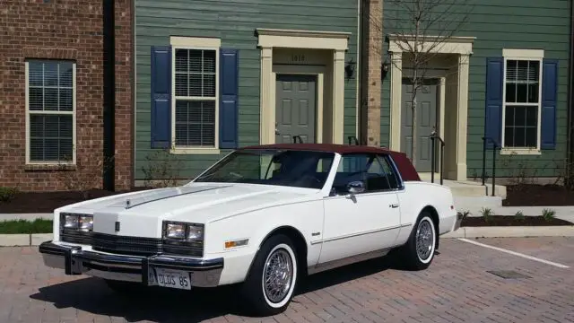 1985 oldsmobile toronado brougham - white with rare red cabriolet top