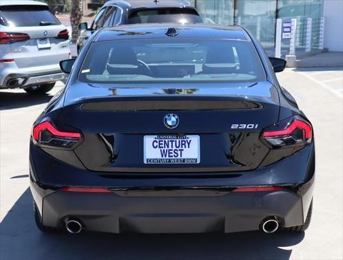 2023 bmw 230