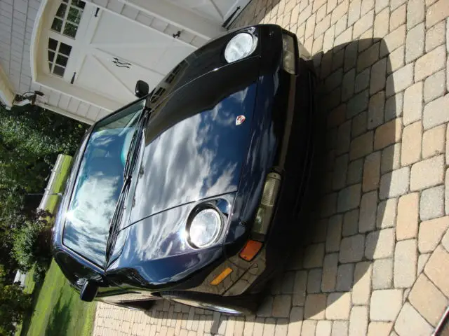 1989 porsche 928s4 black-on-black