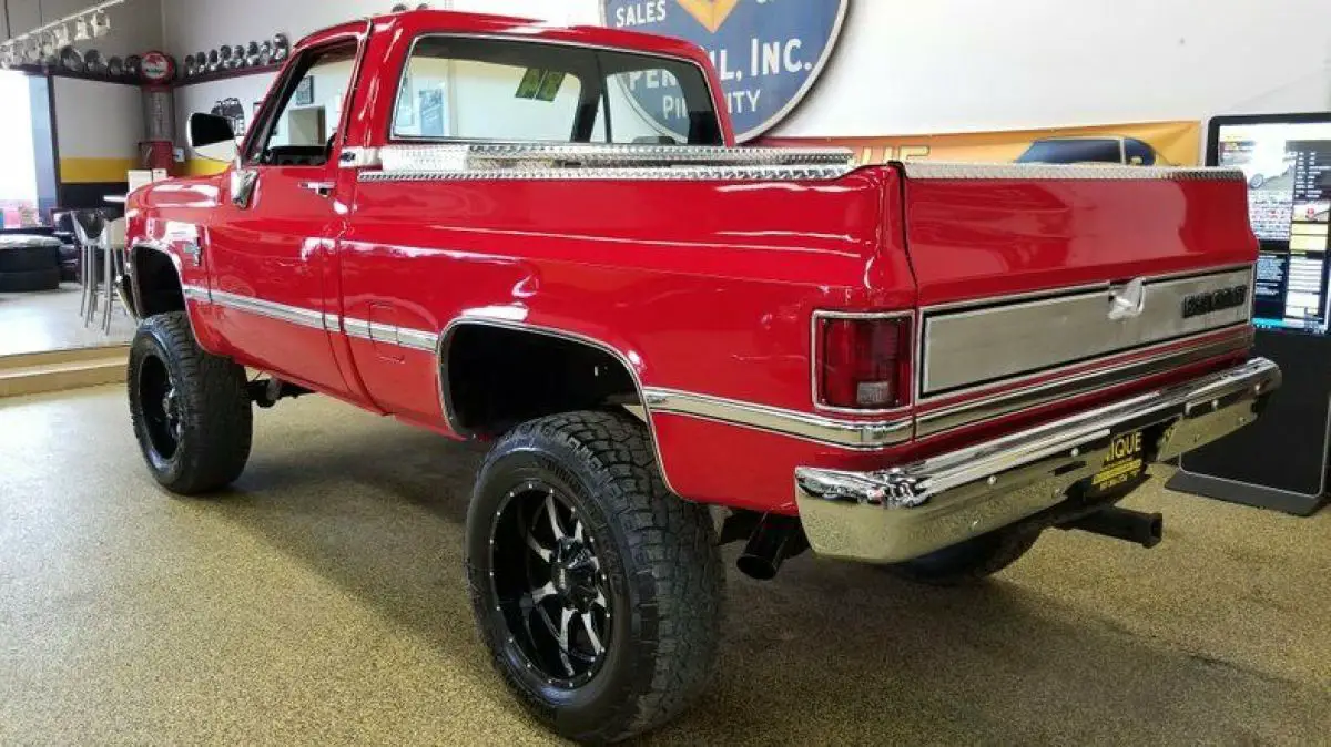 1984 chevrolet silverado k/10 1000 miles on restoration! trades?