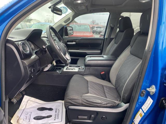 2017 toyota tundra sr5