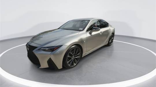 2023 Lexus IS
