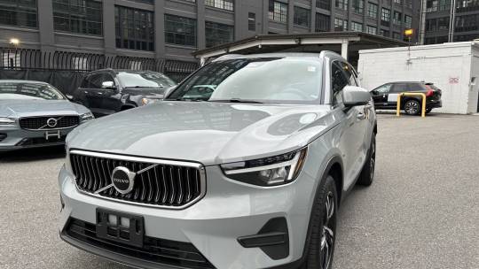 2024 Volvo XC40