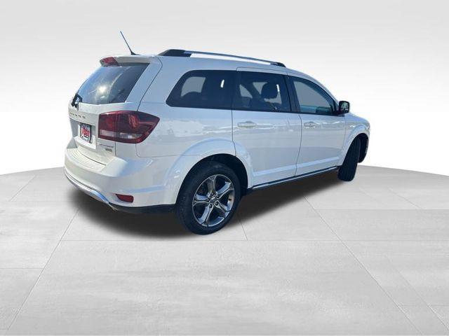 2017 dodge journey crossroad