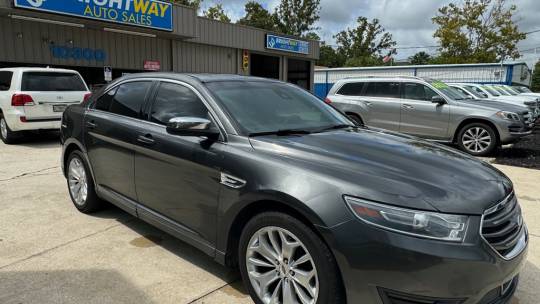 2019 Ford Taurus