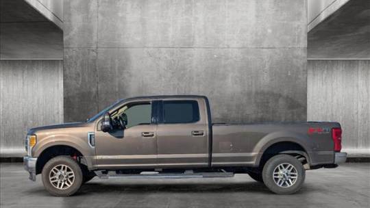 2017 ford f-350 super duty lariat