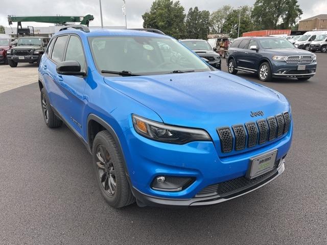 2023 jeep cherokee altitude lux