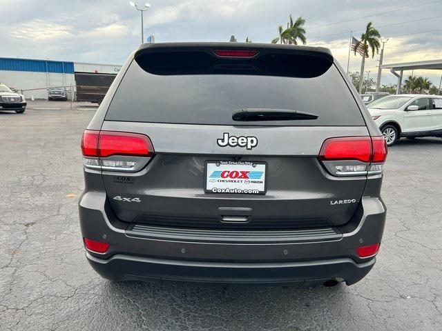 2021 jeep grand cherokee laredo