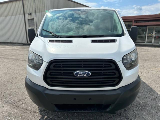 2017 ford transit-250 base