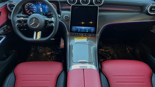 2025 Mercedes-Benz GLC