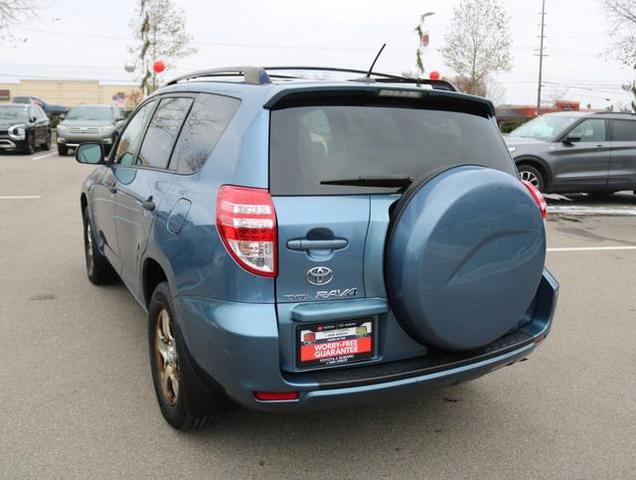2010 toyota rav4 base