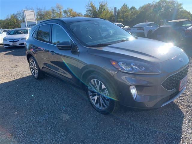 2020 ford escape titanium