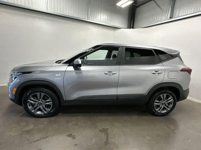 2021 kia seltos lx
