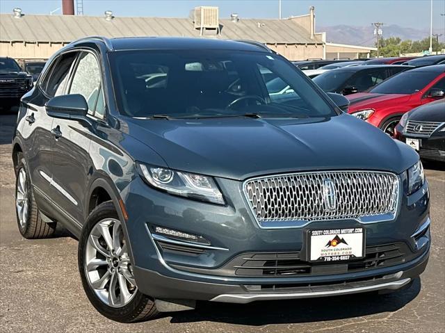 2019 lincoln mkc select