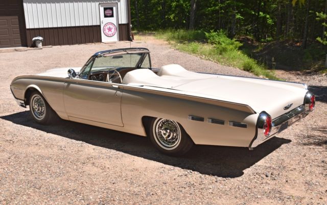 fresh concours restoration! tri-power! rare color! one of a kind! must see!