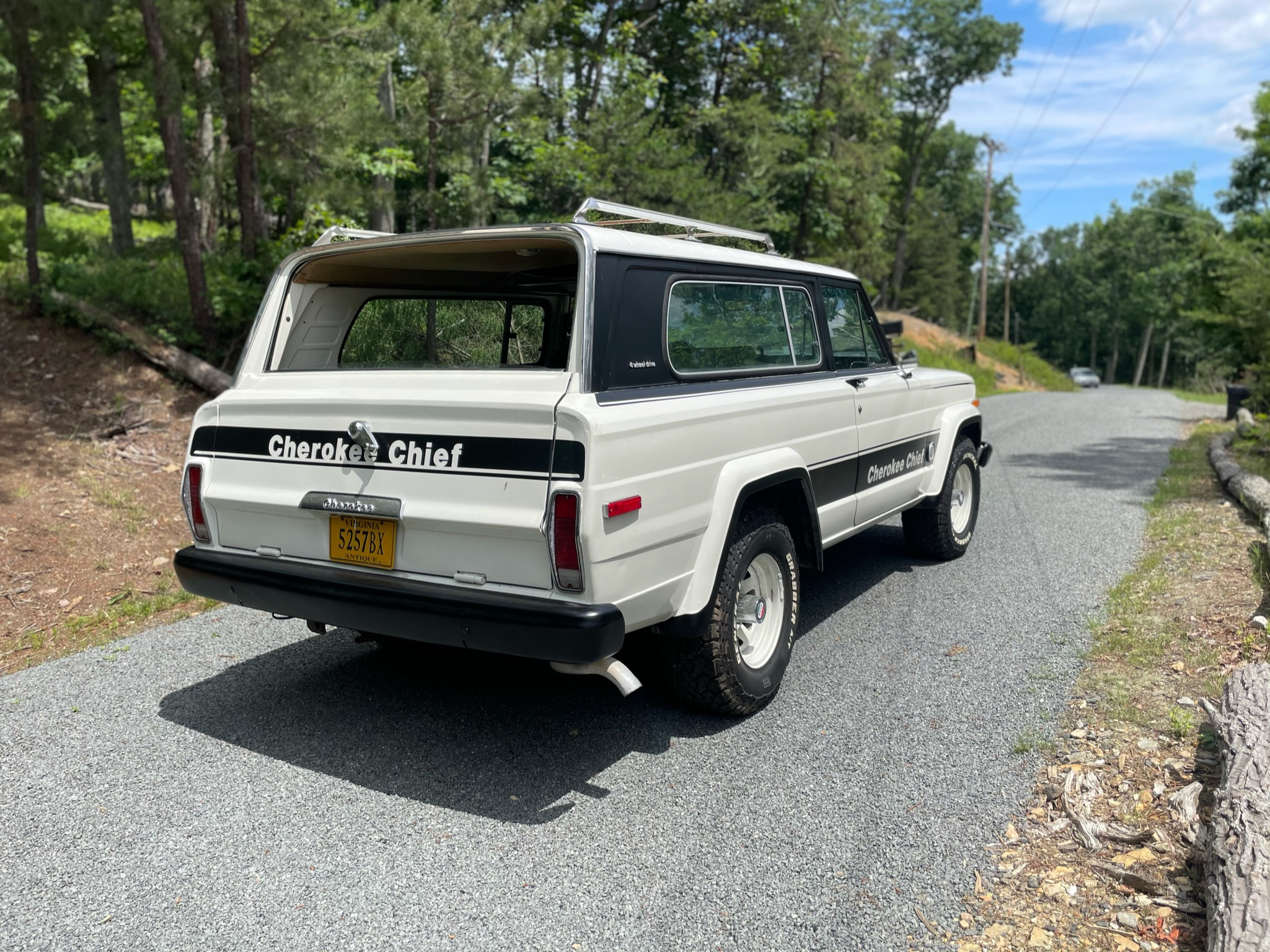 1979 jeep cherokee chief 4×4